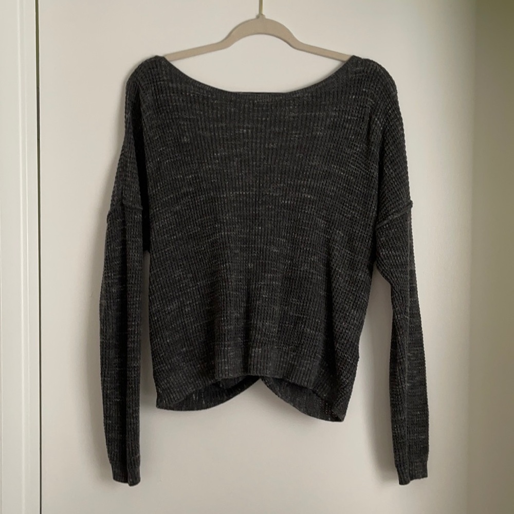 Long sleeve backless top